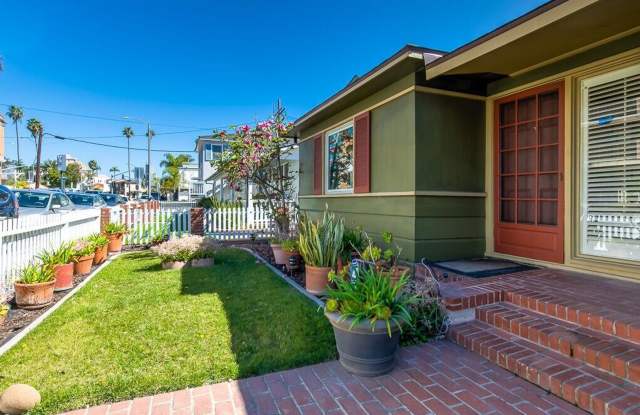 Beautiful Fully Furnished House in Belmont Shore Gallery 4