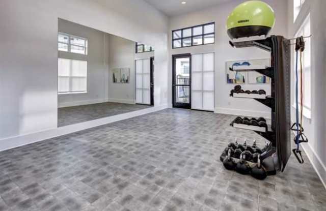 14865 Ronald Reagan Blvd Gallery 2