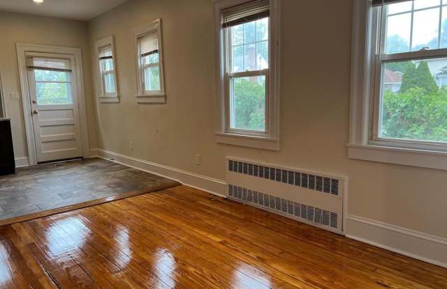 84 Rockaway Parkway Gallery 4