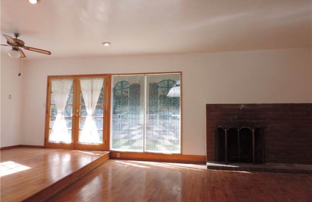 1640 E Autumn Drive Gallery 2