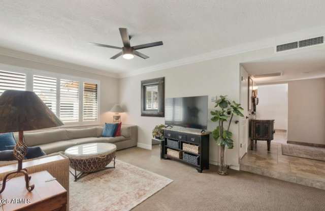 8631 E VISTA Drive Gallery 3