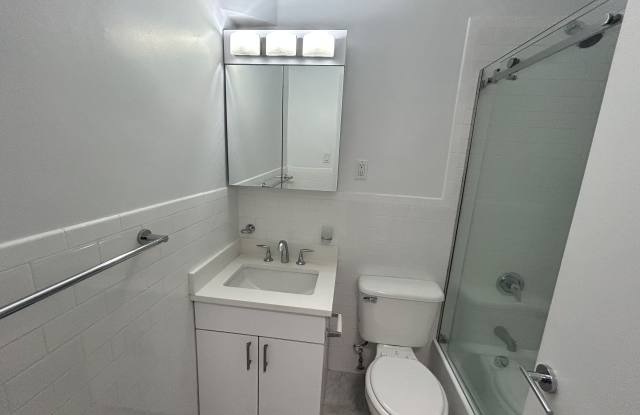 160 West 73rd Street - 160 West 73rd Street, New York City, NY 10023