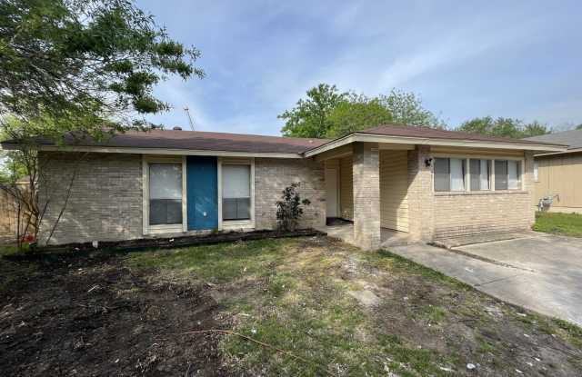 103 Meadow Way - 103 Meadow Way, Converse, TX 78109