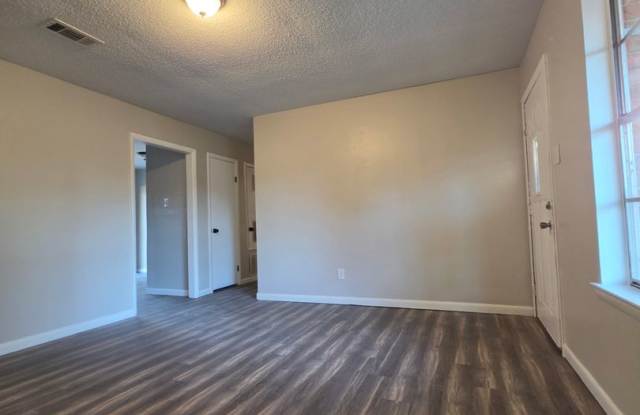 Spacious 3 Bedroom Home Gallery 3