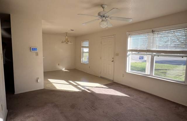 4 Persimmon Court Gallery 2