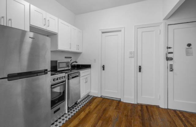 41 Greenwich Ave - 41 Greenwich Avenue, New York City, NY 10014