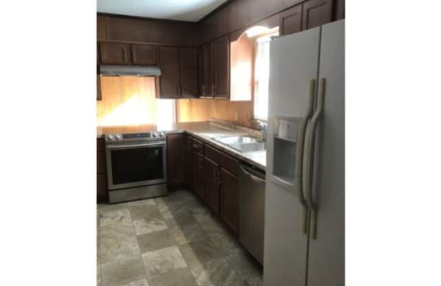 5727 Shenandoah Drive Gallery 4