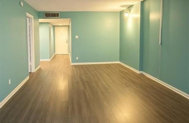 3361 NW 47th Ter photos photos