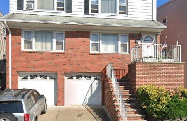 9124 SMITH AVE - 9124 Smith Avenue, North Bergen, NJ 07047