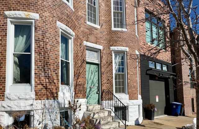 2 Bedroom / 2 Bathroom Townhome with Classic Interior in Riverside, MD! - 436 East Randall Street, Baltimore, MD 21230