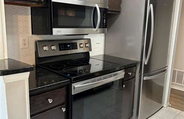 1107 Old Hammond Chase Gallery 2