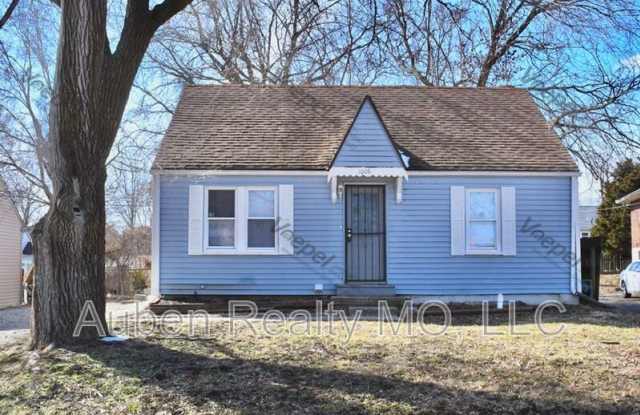 1008 S. Park Ave. photos photos