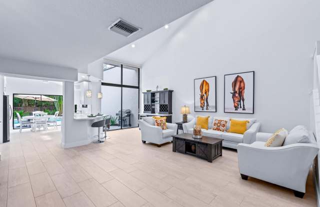 2442 Windsor Way Court photos photos