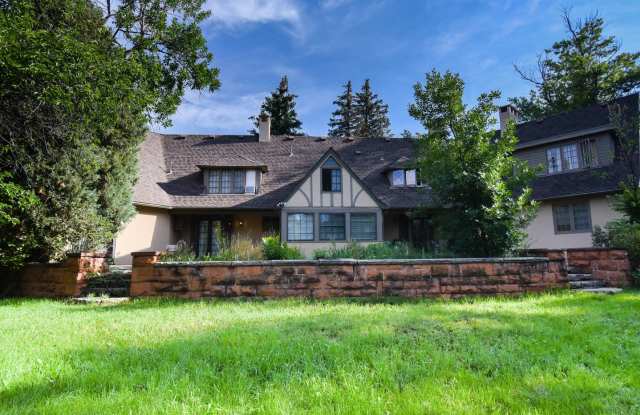 Beautiful Historical Building in Old North End Colorado Springs photos photos