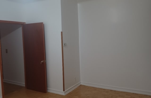 123 Ocean Ave - 123 East Drive, Brooklyn, NY 11215