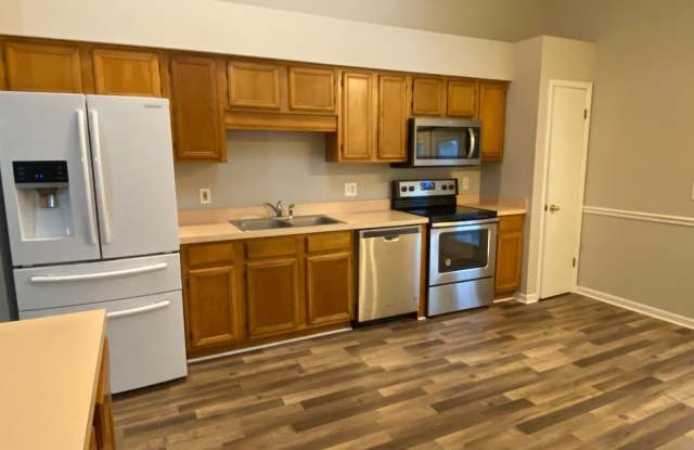 Charming 3-Bedroom, 2-Bath Home for Rent! - 421 Filmore Drive, Jacksonville, FL 32225