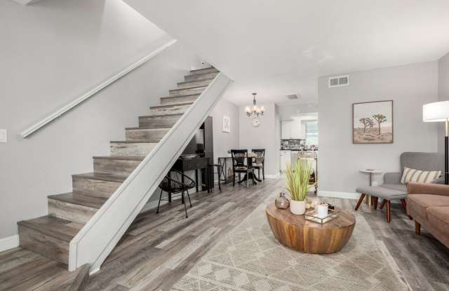 FURNISHED Scottsdale 2/bed/2bath Townhome Pool-Side photos photos