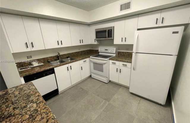 3660 N 56th Ave photos photos