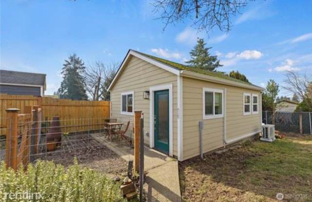 632 S Rochester St - 632 South Rochester Street, Tacoma, WA 98465