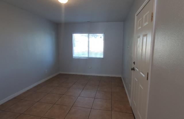 5295 S 1760 W; Unit B Gallery 2