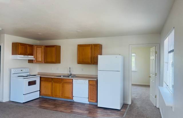 330-332 Stewart Street - 330 Stewart Street, Reno, NV 89502