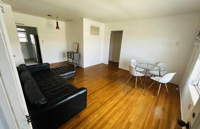 661 SW 11th Street photos photos