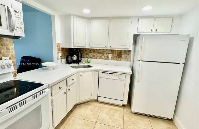 801 Three Islands Blvd photos photos