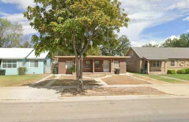 502 North Mesa - 502 North Mesa, Carlsbad, NM 88220