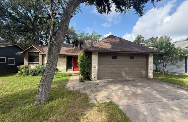2811 Crownspoint Drive photos photos