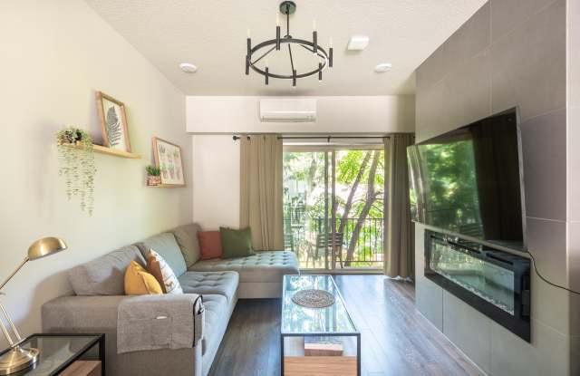 8899 Southwest Elena Lane - 1 photos photos