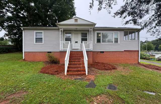 113 Garrison Drive - 113 Garrison Drive, Belmont, NC 28012