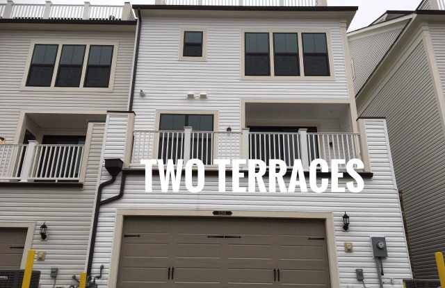 22591 AMENDOLA TERRACE Gallery 4