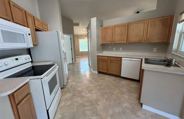 3767 INAGUA Avenue Gallery 2