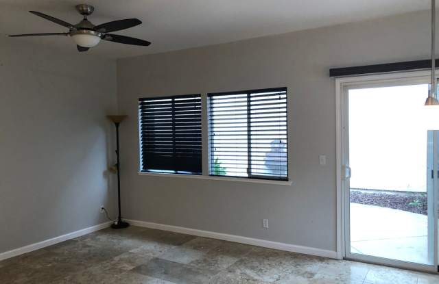 Easy Living in this Gated Comunity in the Heart of Folsom Gallery 4