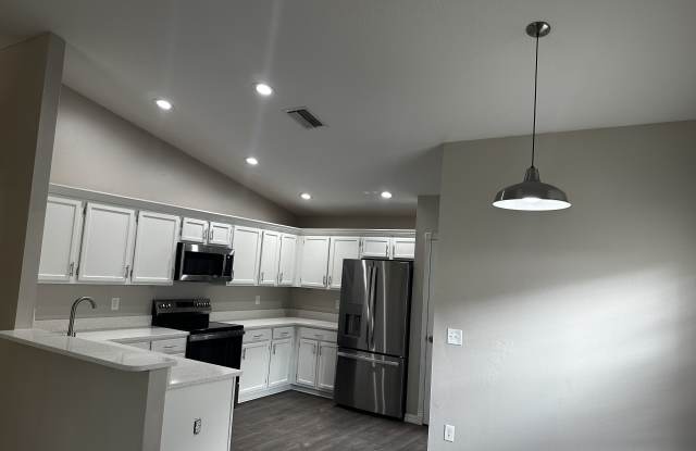 12304 Windswept Avenue photos photos