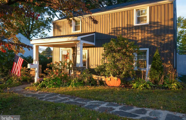 1303 BRUCE Road - 1303 Bruce Road, Oreland, PA 19075