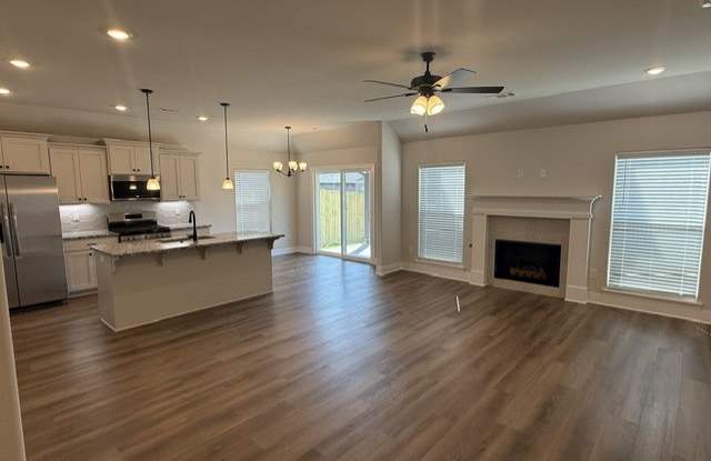 4241 W Barhem Drive Gallery 3
