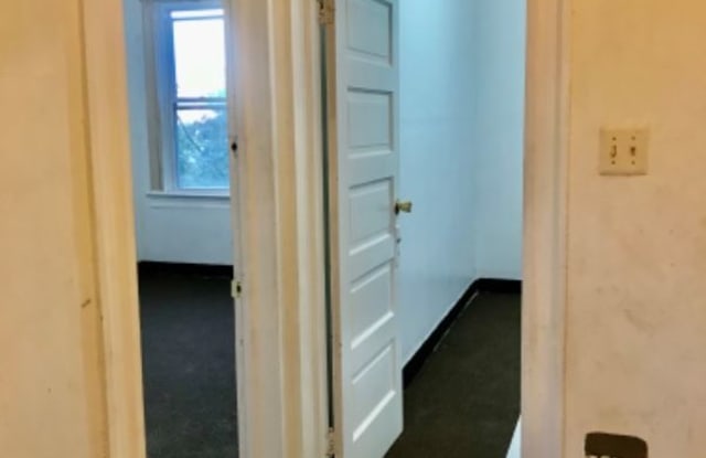 765 Linnard St - 765 Linnard Street, Baltimore, MD 21229
