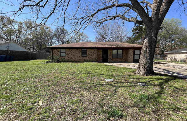 205 Shady Ln photos photos