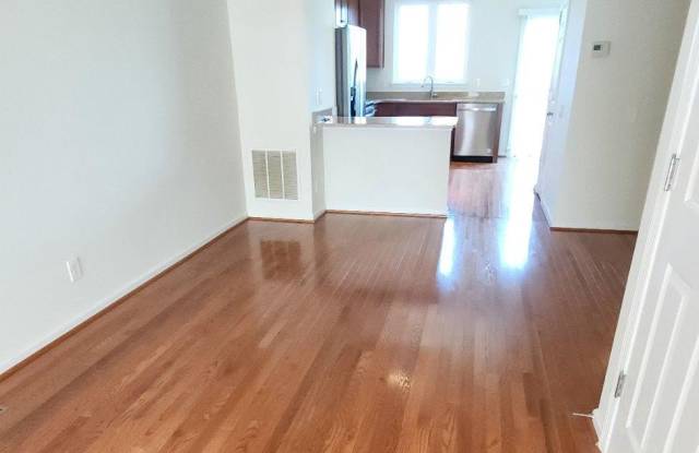 42638 NEW DAWN Terrace Gallery 4