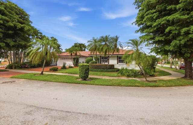 20009 NW 66th Place Gallery 3