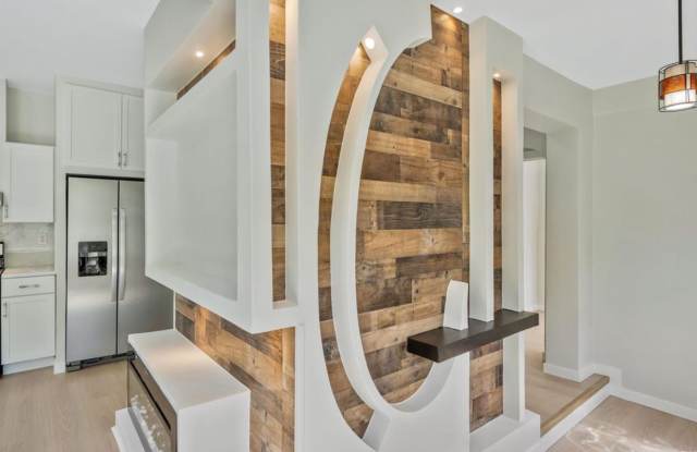 1659 S Evans Ave photos photos