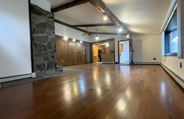5262 Route 28 Gallery 4