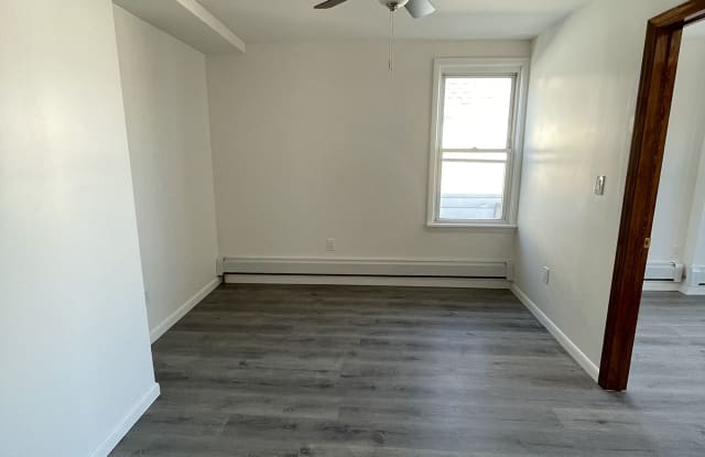 36 Butler Place - 36 Butler Place, Staten Island, NY 10305