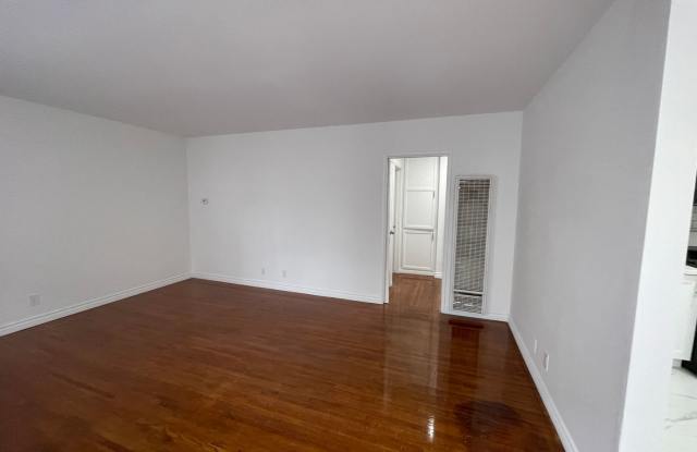 3042 Livonia Ave. photos photos