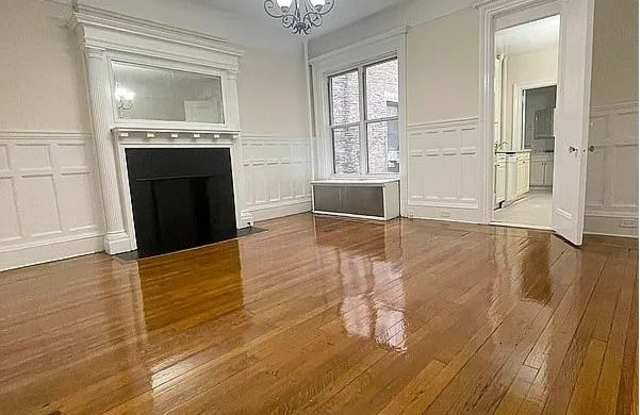 249 W 102nd St Apt 1B Gallery 1