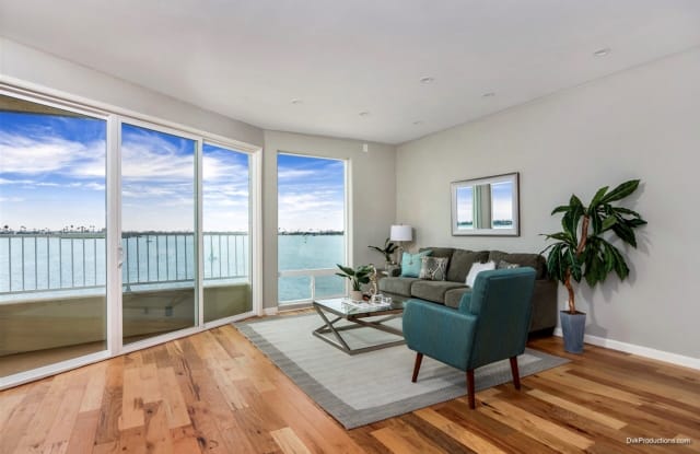 3750 Riviera Dr. #7 - 3750 Riviera Drive, San Diego, CA 92109