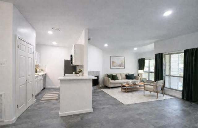 9600 Royal Lane - 9600 Royal Lane, Dallas, TX 75231