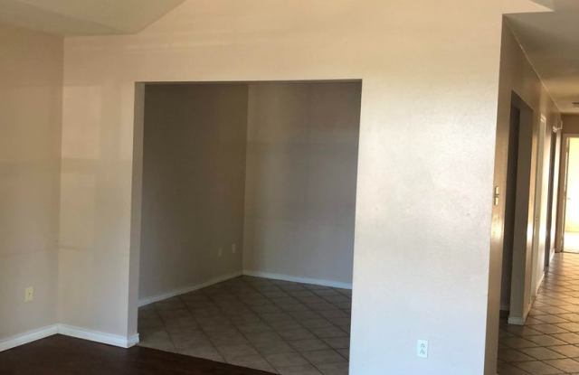 Spacious 3 Bedroom, 3 Bathroom Duplex in Steeplechase – Available for SUBLEASE August 4, 2025 photos photos