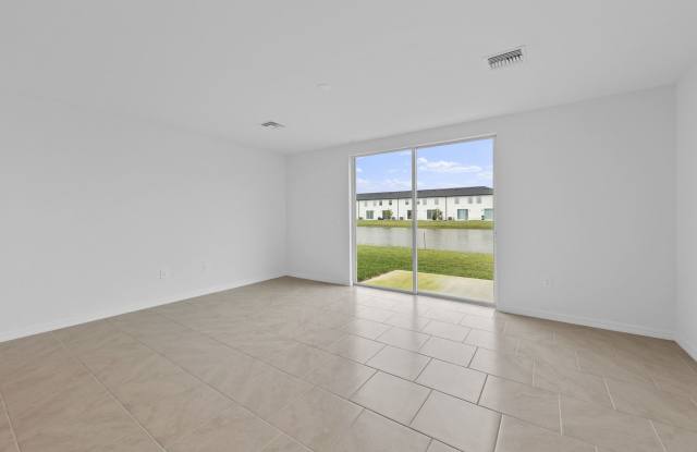 4215 CATERINA CT  NORTH FORT MYERS, FL 33917 Gallery 4